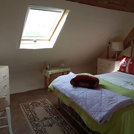 Le Petit Savriere B&B Tronget Quarto foto